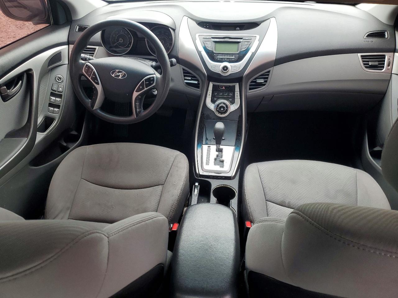 2012 HYUNDAI ELANTRA