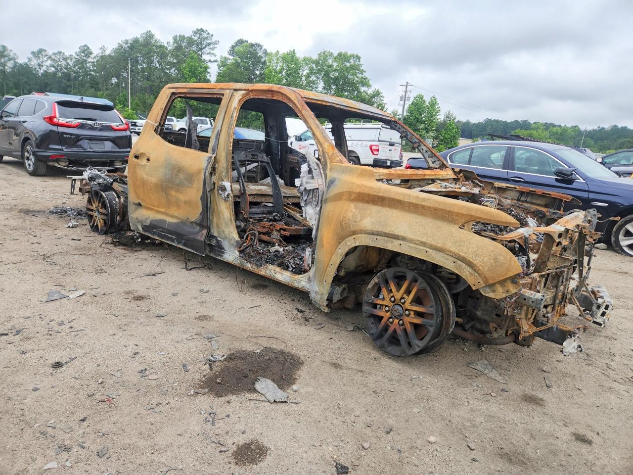 2026 TOYOTA TUNDRA