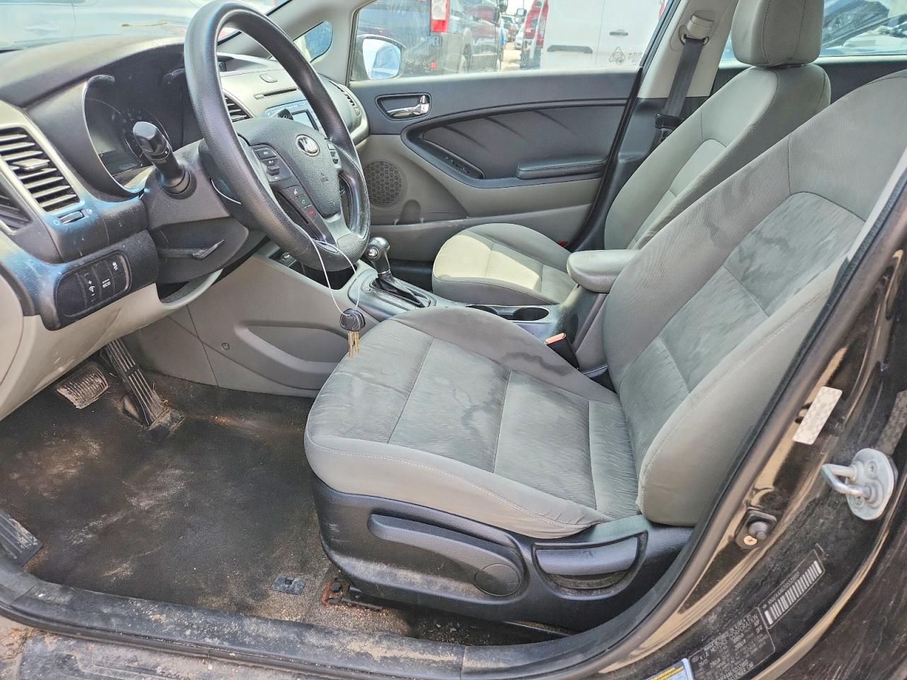 2016 KIA FORTE