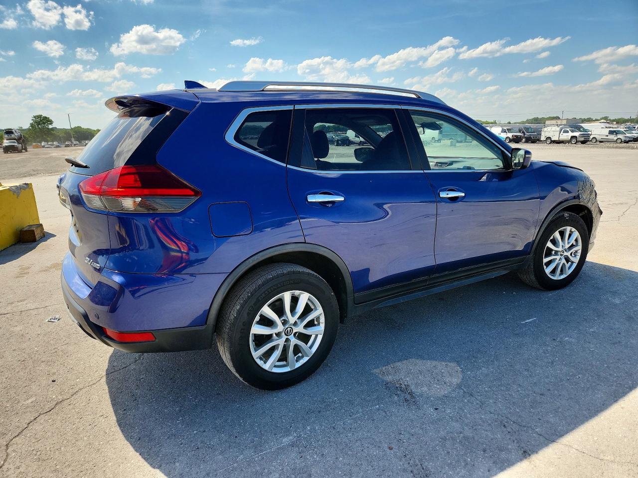 2020 NISSAN ROGUE