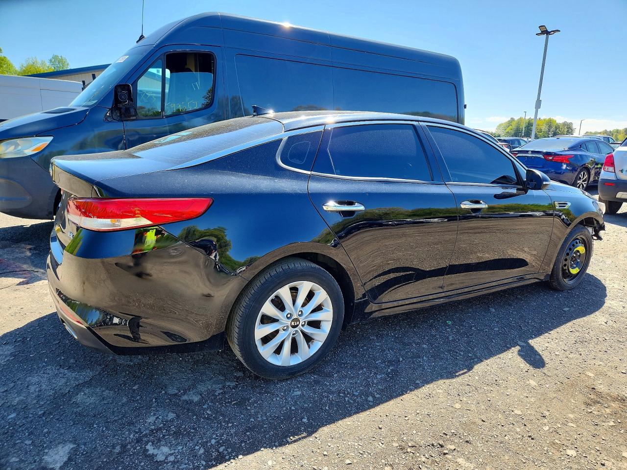 2017 KIA OPTIMA