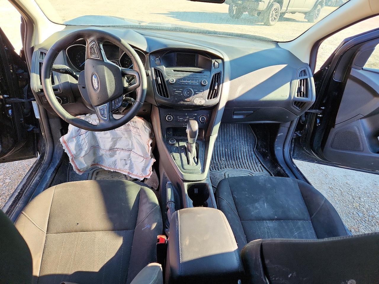 2017 FORD FOCUS