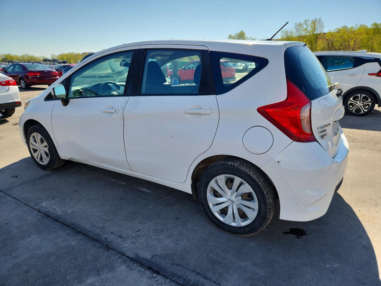 2019 NISSAN VERSA