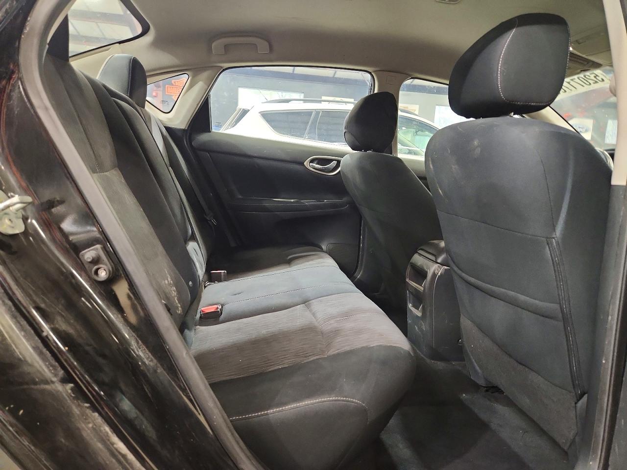 2015 NISSAN SENTRA