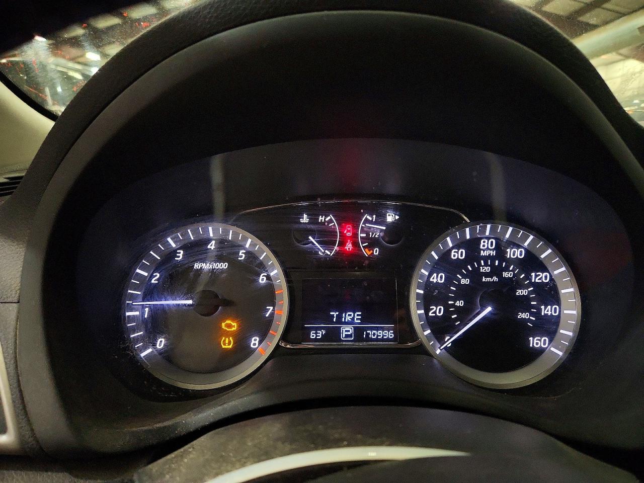 2015 NISSAN SENTRA