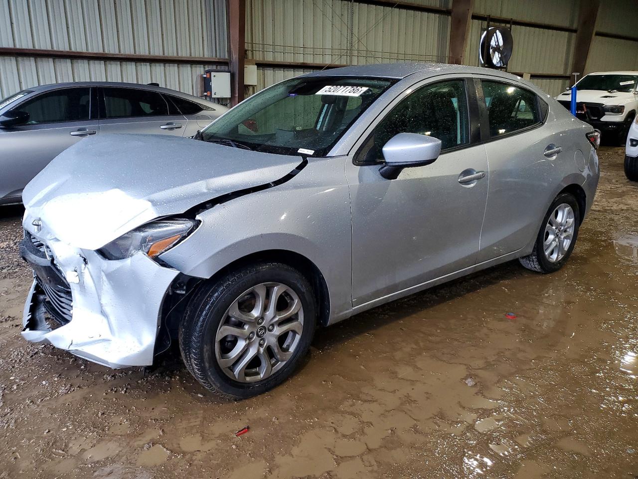 2017 TOYOTA YARIS