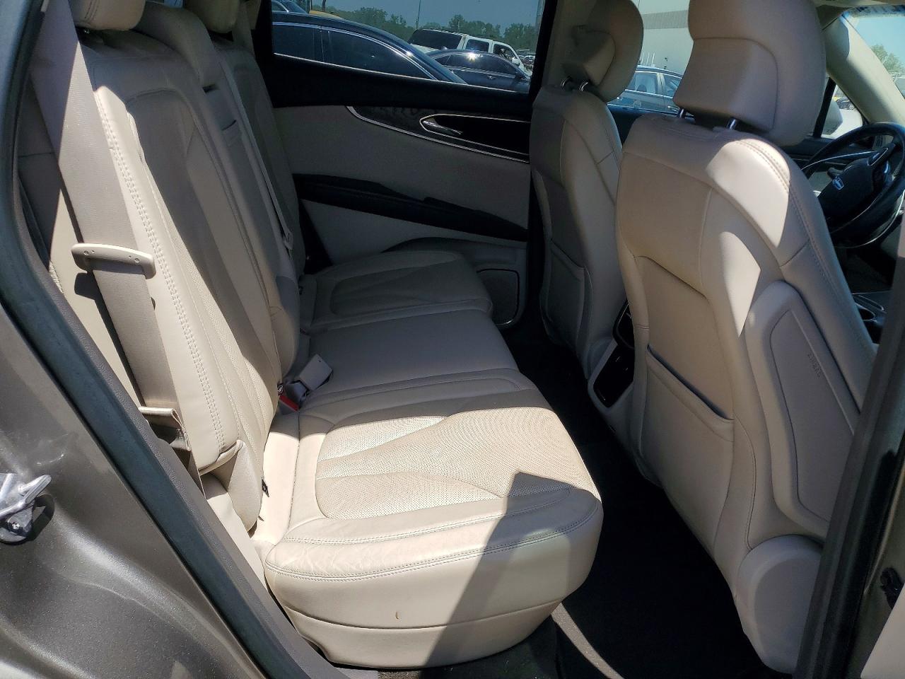 2016 LINCOLN MKX