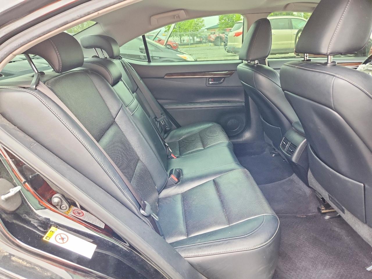 2013 LEXUS ES350