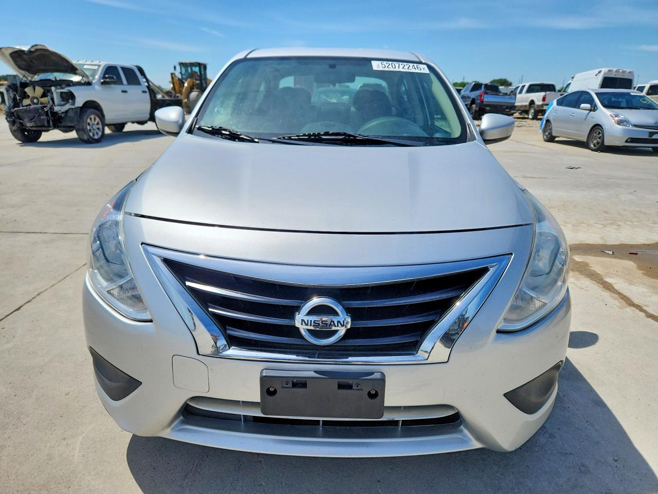 2015 NISSAN VERSA