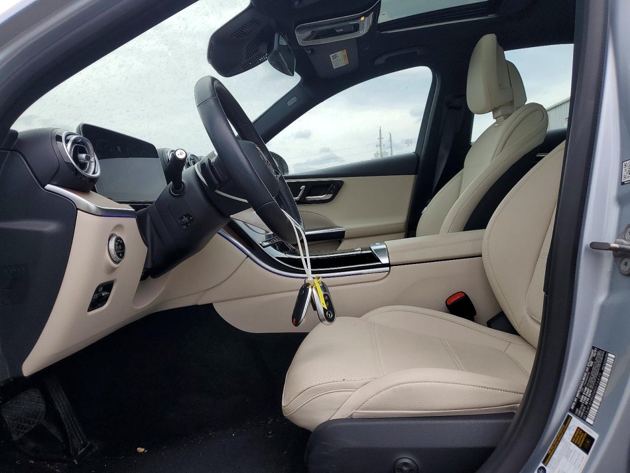 2022 MERCEDES-BENZ C-CLASS