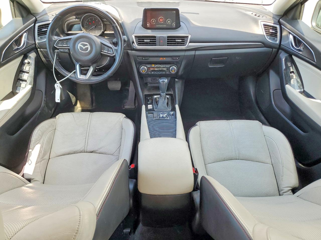 2018 MAZDA 3