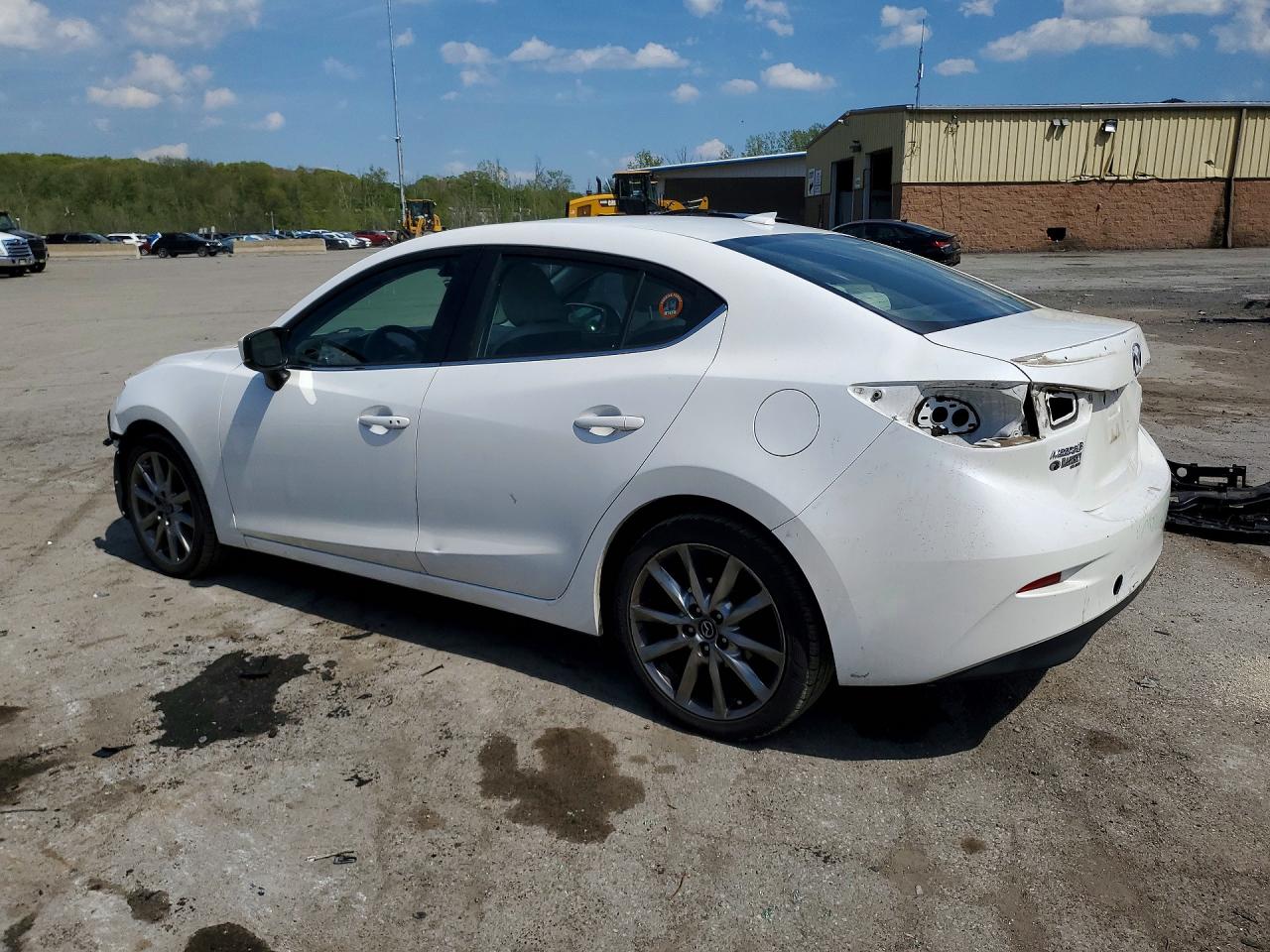 2018 MAZDA 3