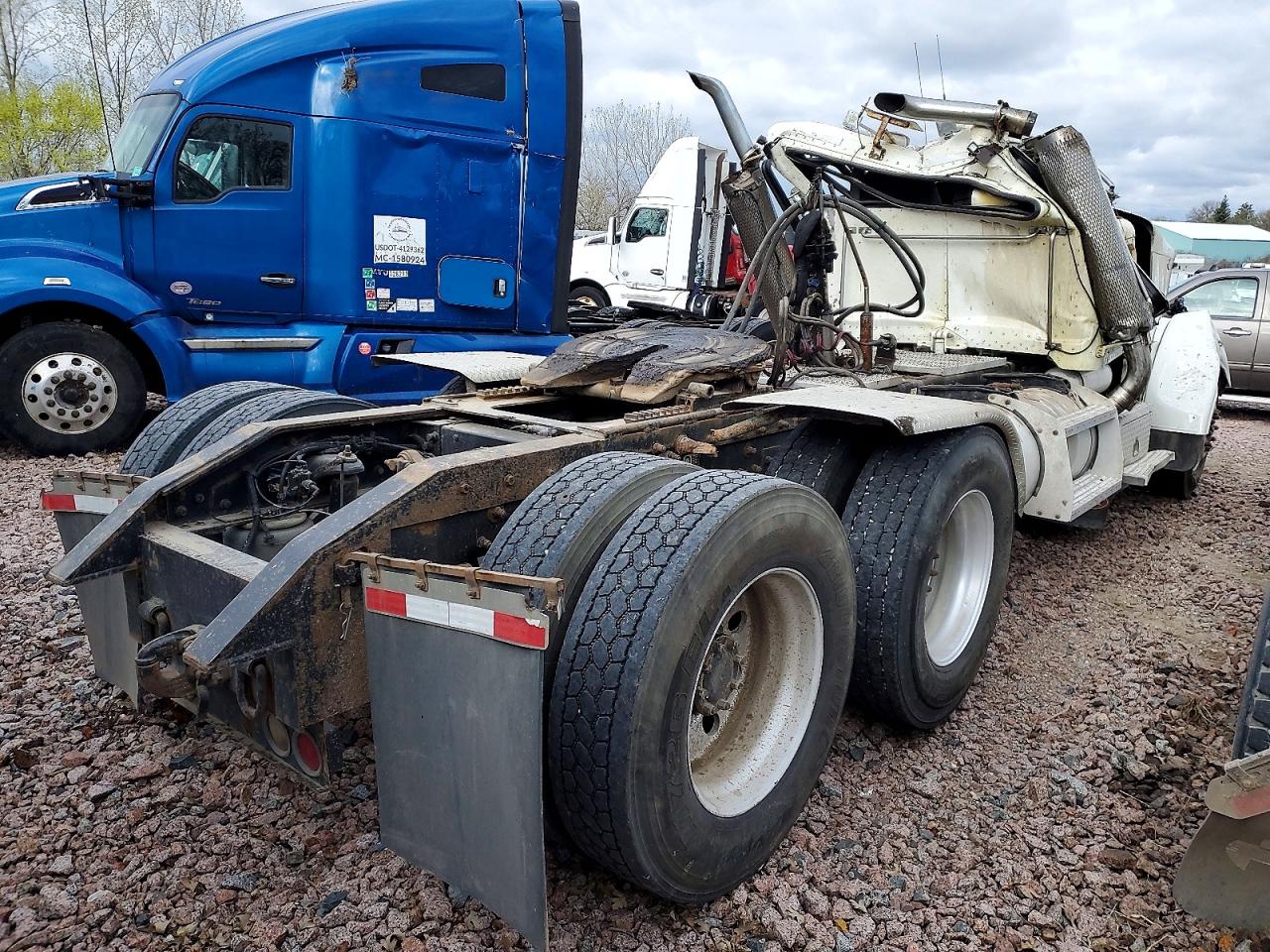 2006 PETERBILT 379