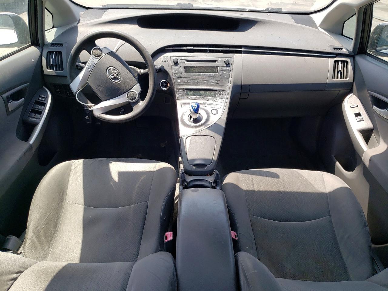 2010 TOYOTA PRIUS