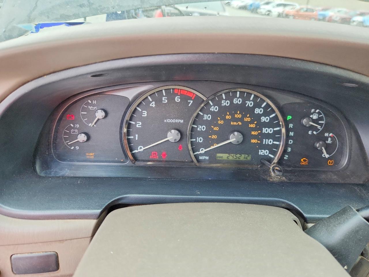 2005 TOYOTA SEQUOIA