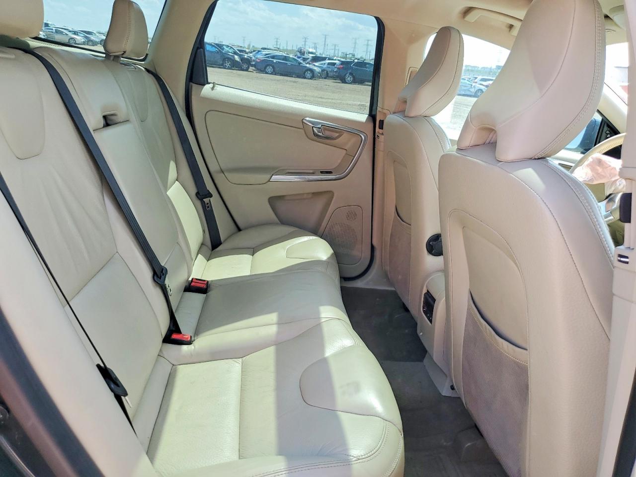 2012 VOLVO XC60