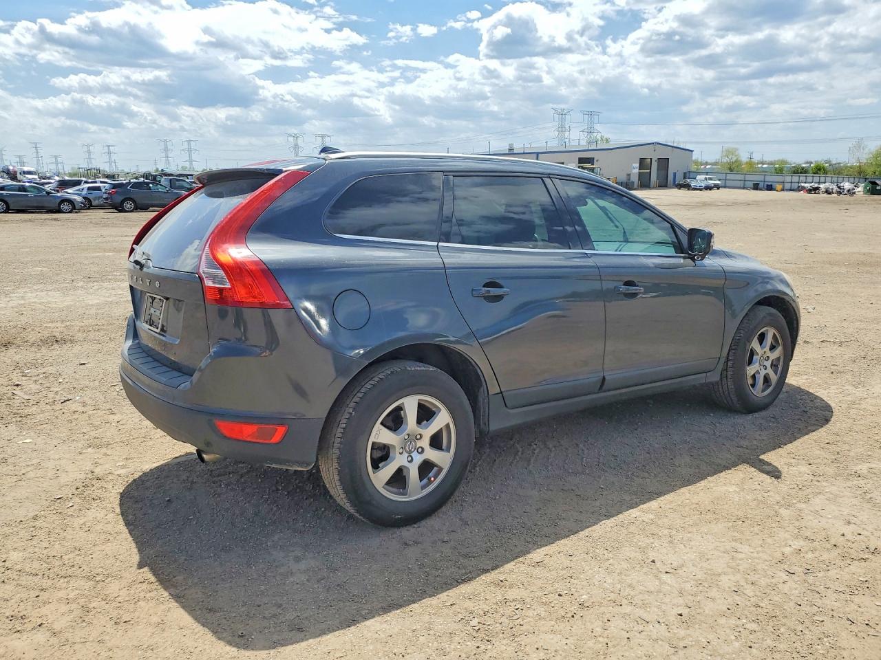 2012 VOLVO XC60