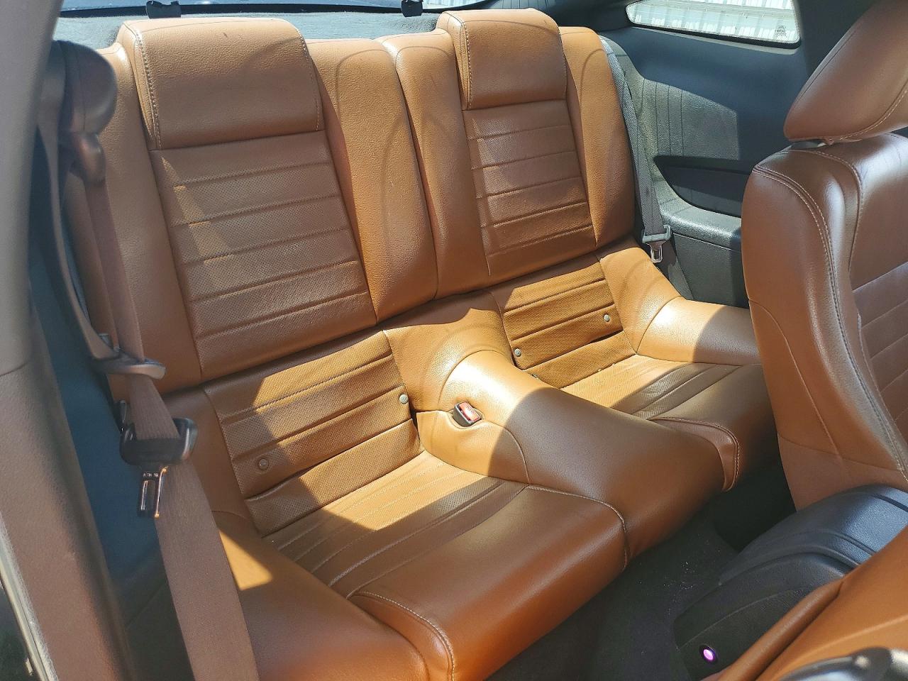 2010 FORD MUSTANG