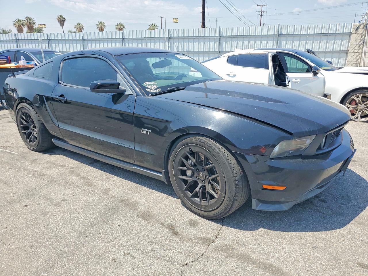 2010 FORD MUSTANG
