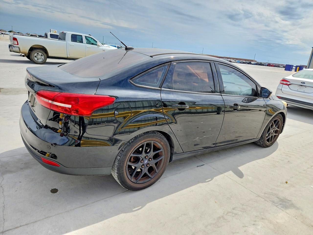 2016 FORD FOCUS