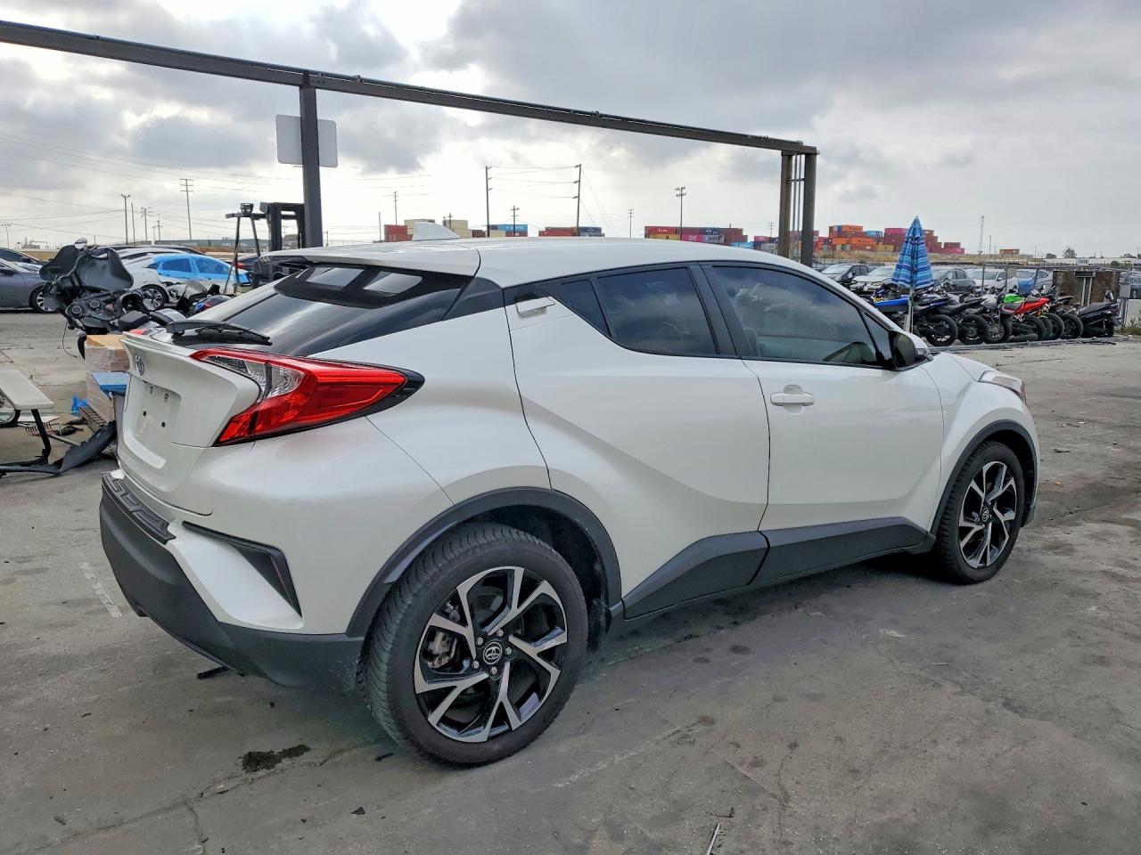 2019 TOYOTA C-HR