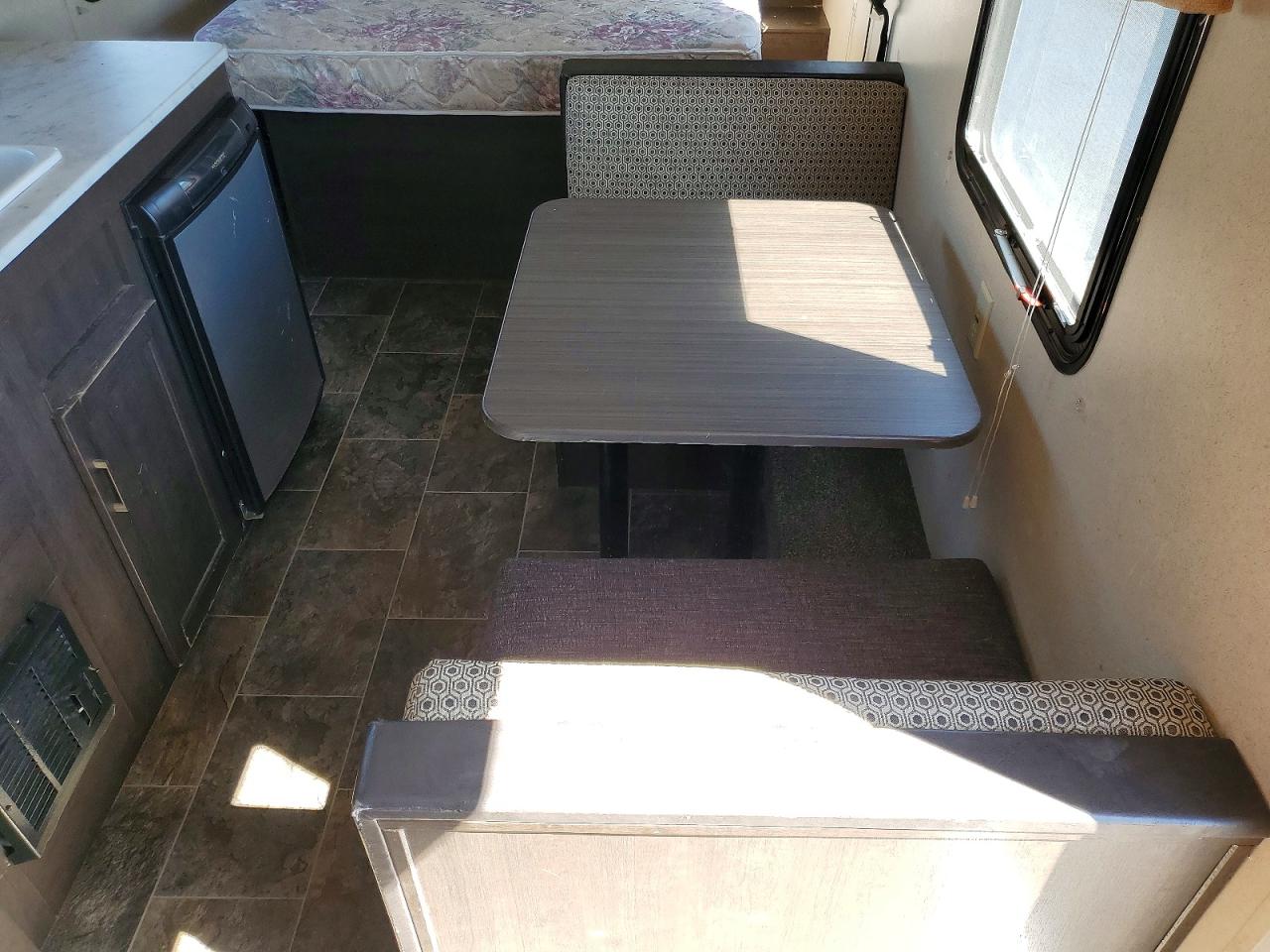 2019 FOREST RIVER WILDWOOD 1