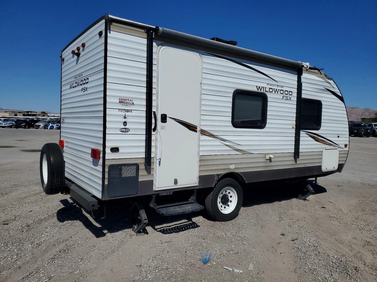 2019 FOREST RIVER WILDWOOD 1