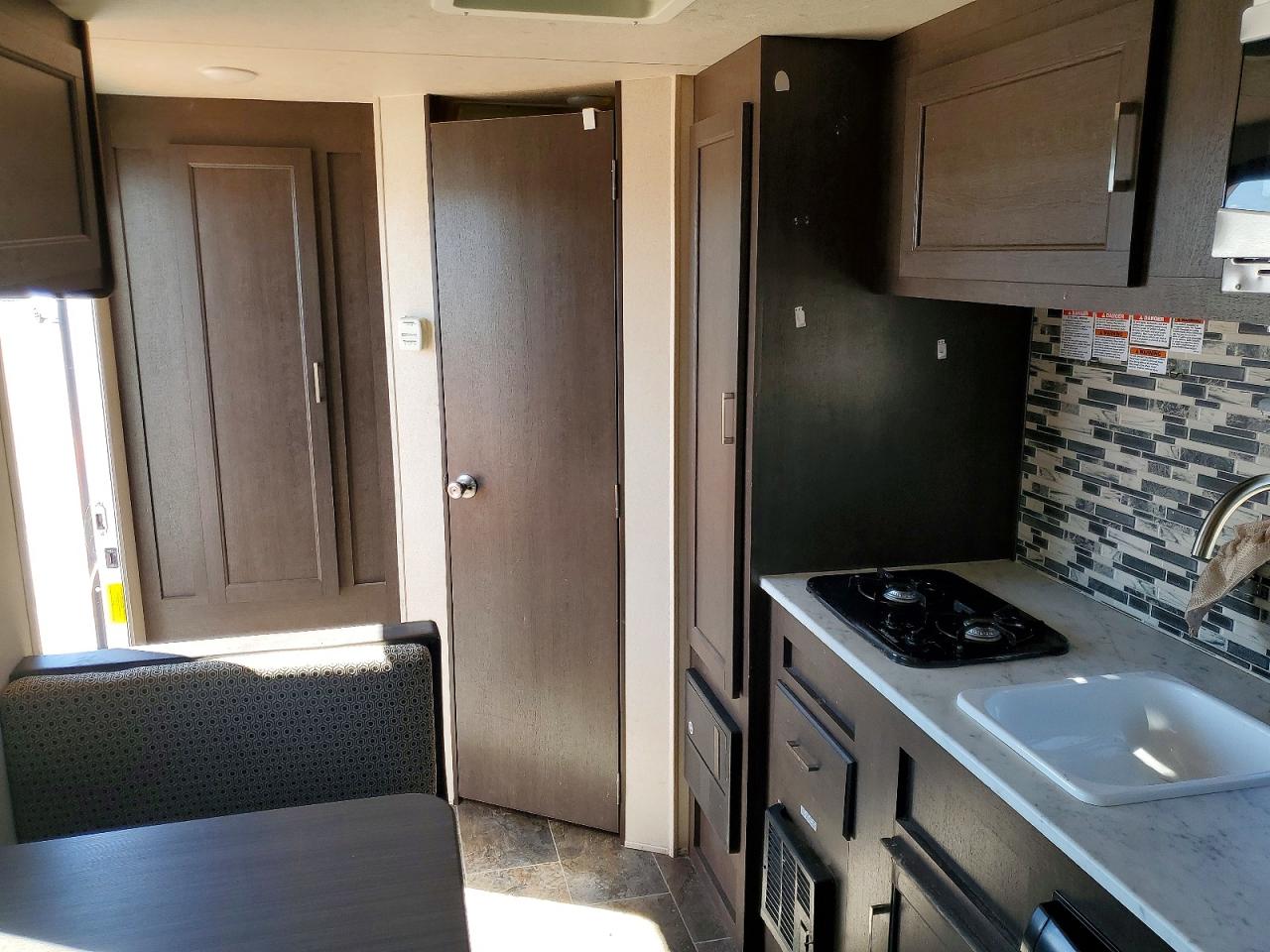 2019 FOREST RIVER WILDWOOD 1