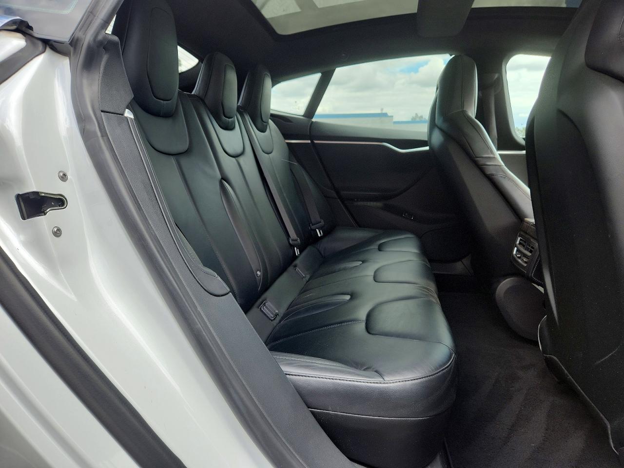 2016 TESLA MODEL S