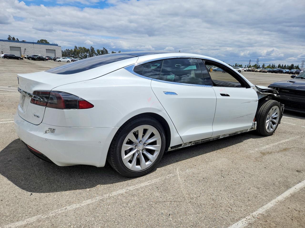 2016 TESLA MODEL S