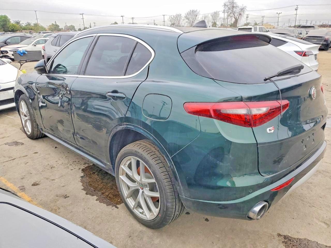 2021 ALFA ROMEO STELVIO