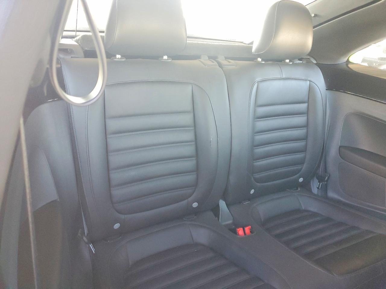 2014 VOLKSWAGEN BEETLE