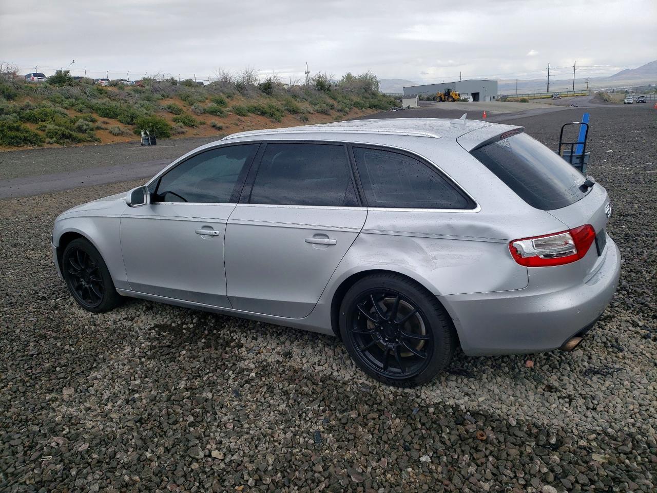2011 AUDI A4