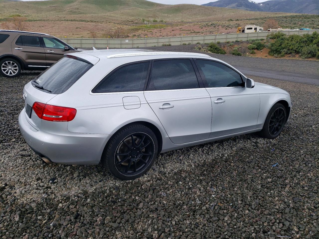 2011 AUDI A4