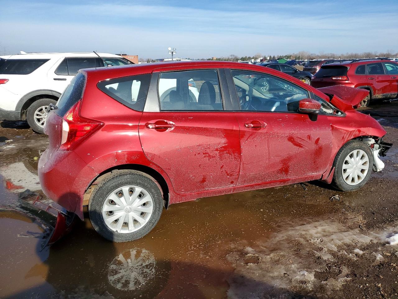 2015 NISS VERSA