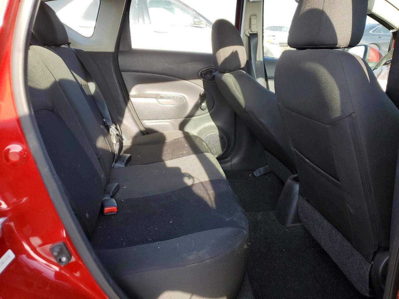 2015 NISS VERSA