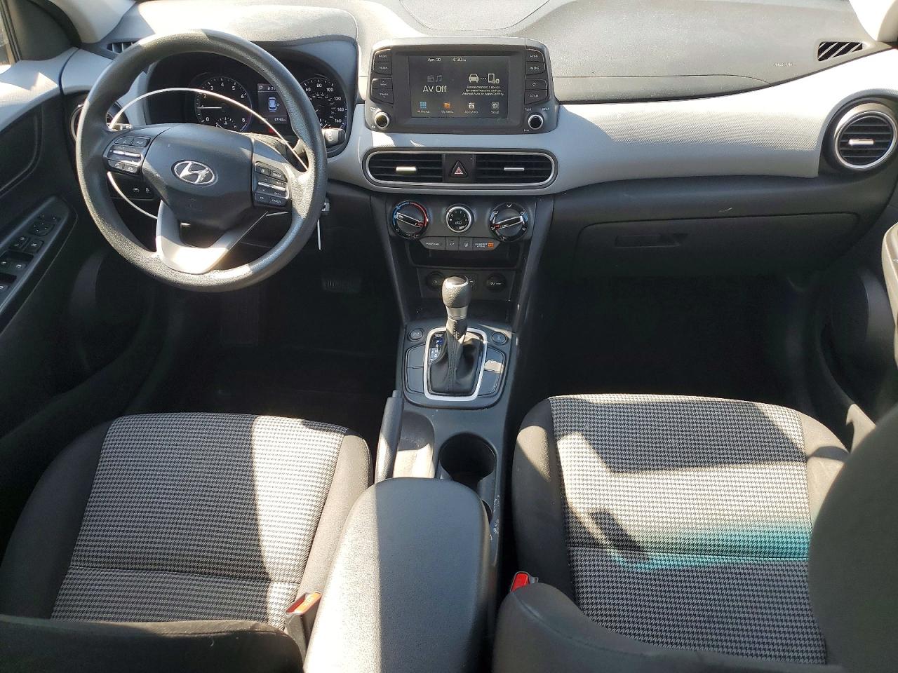 2021 HYUNDAI KONA