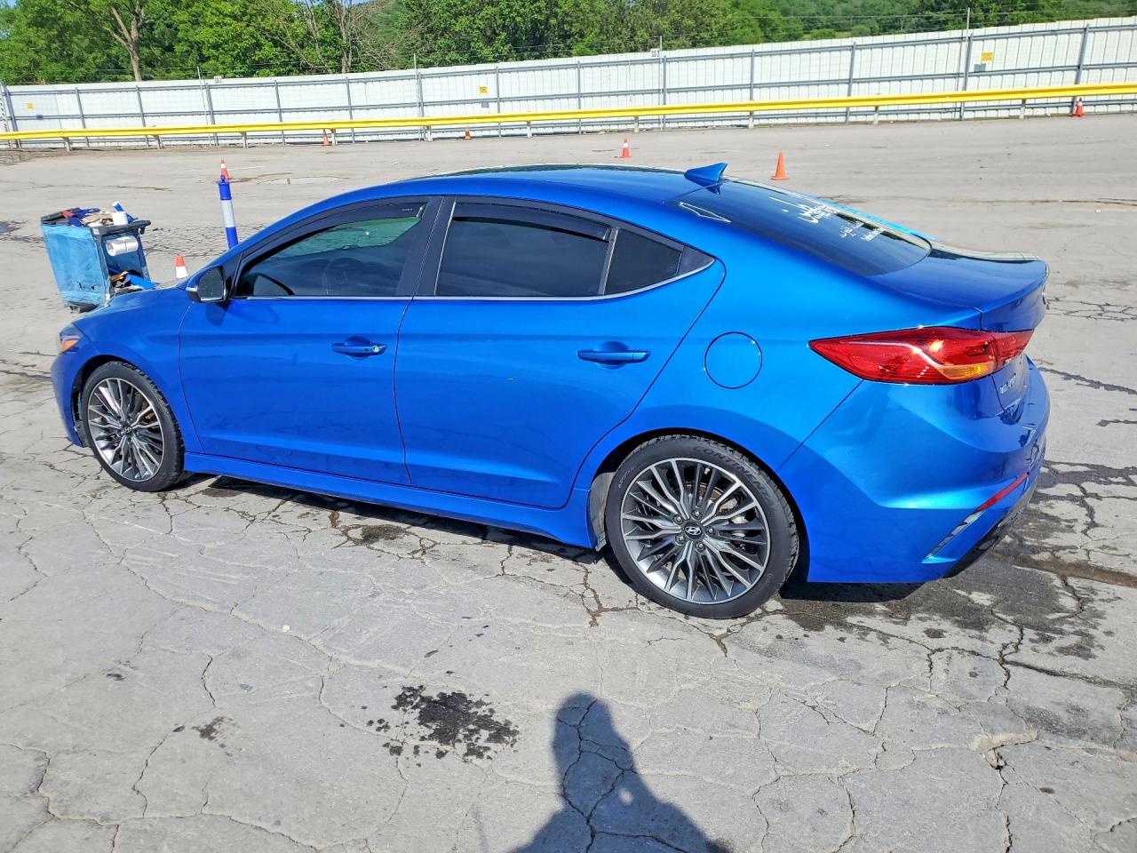 2017 HYUNDAI ELANTRA
