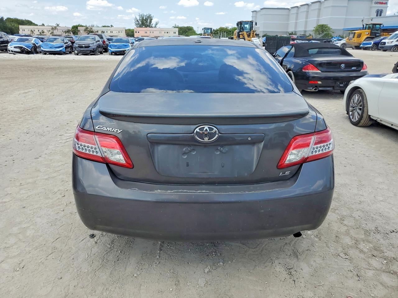 2010 TOYOTA CAMRY