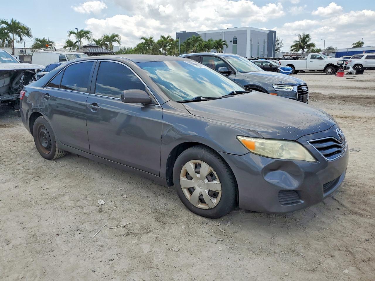 2010 TOYOTA CAMRY