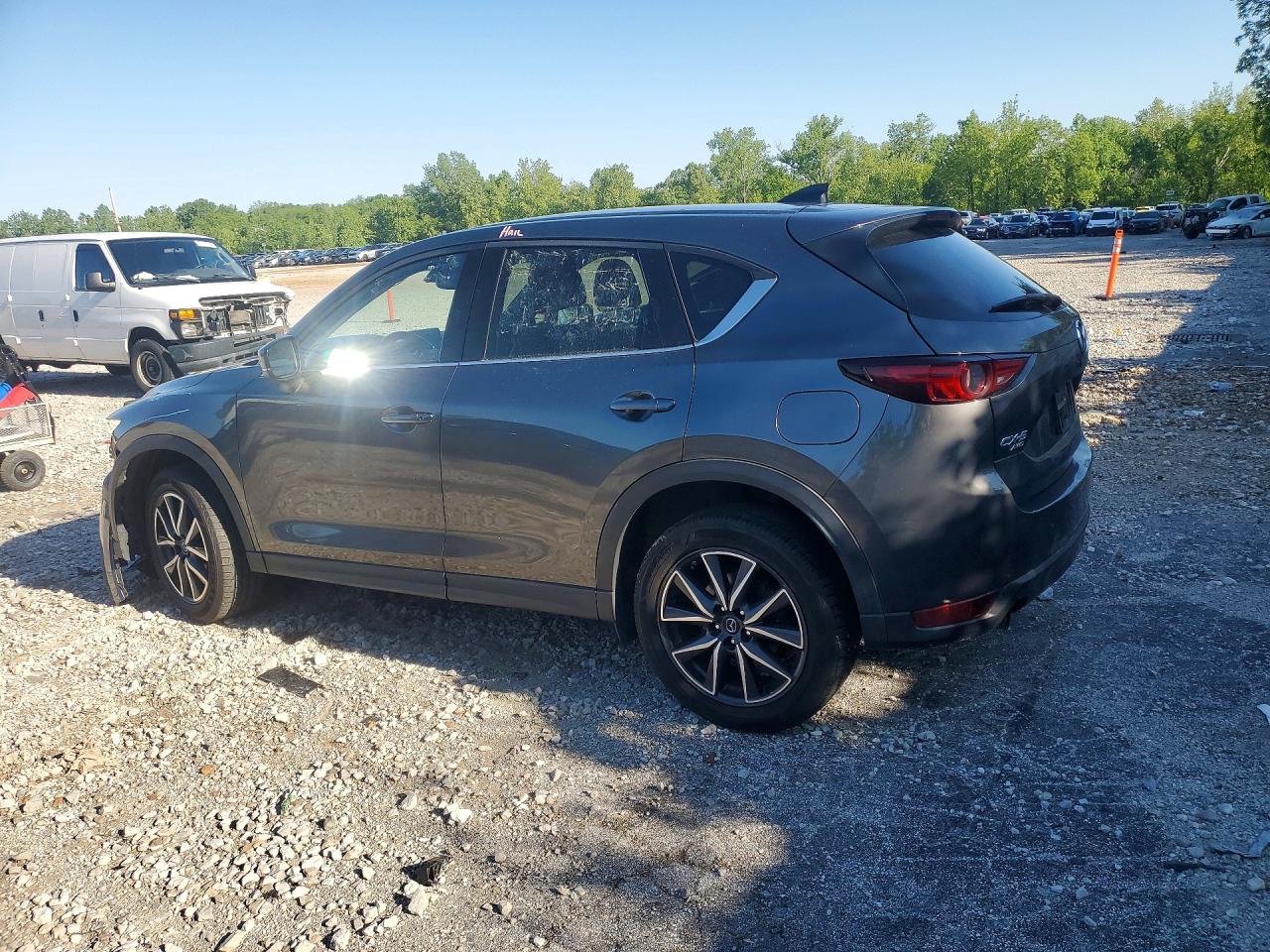 2017 MAZDA CX-5