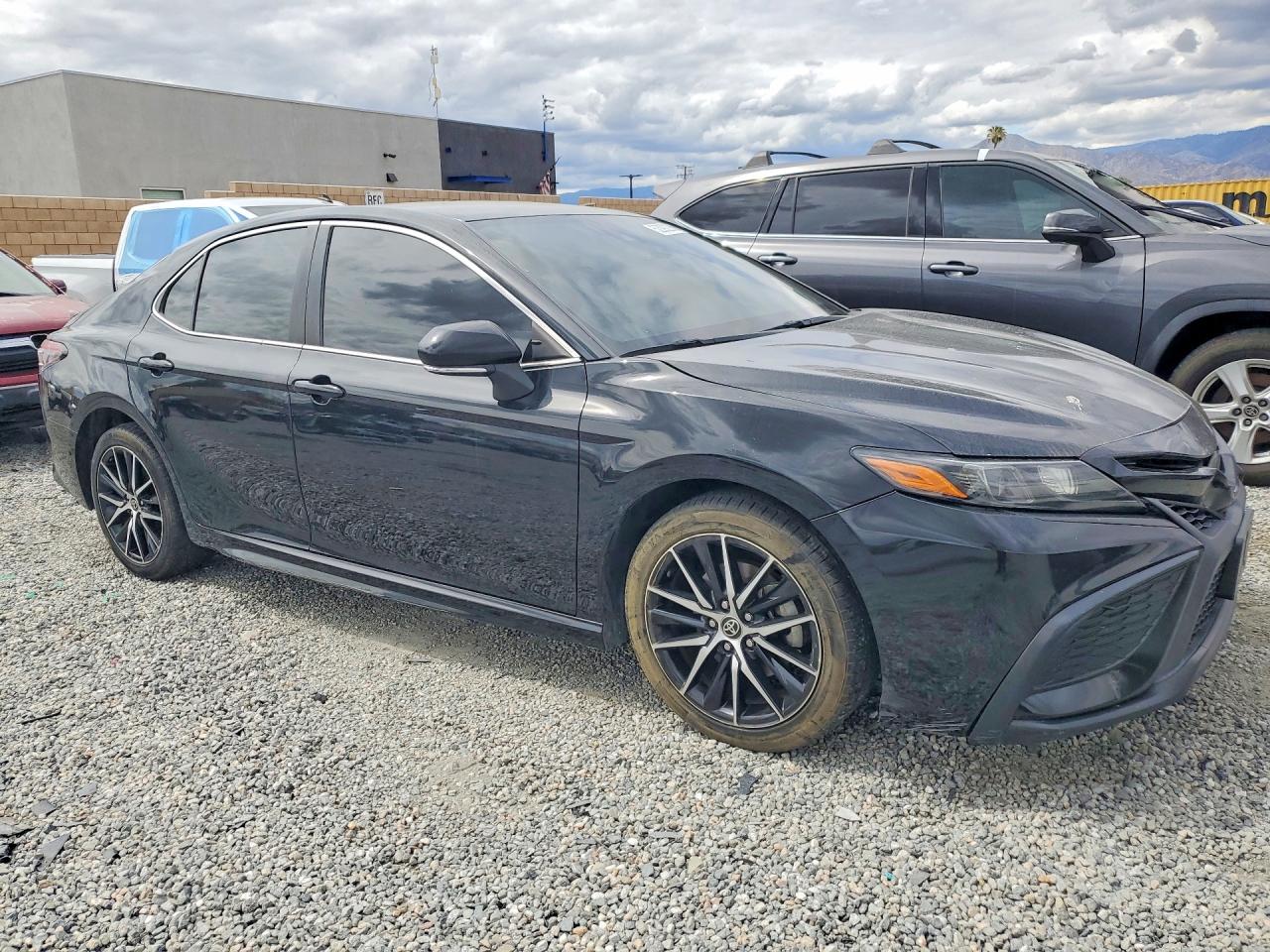 2023 TOYOTA CAMRY