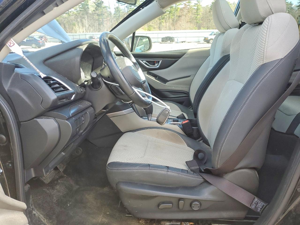 2020 SUBARU FORESTER