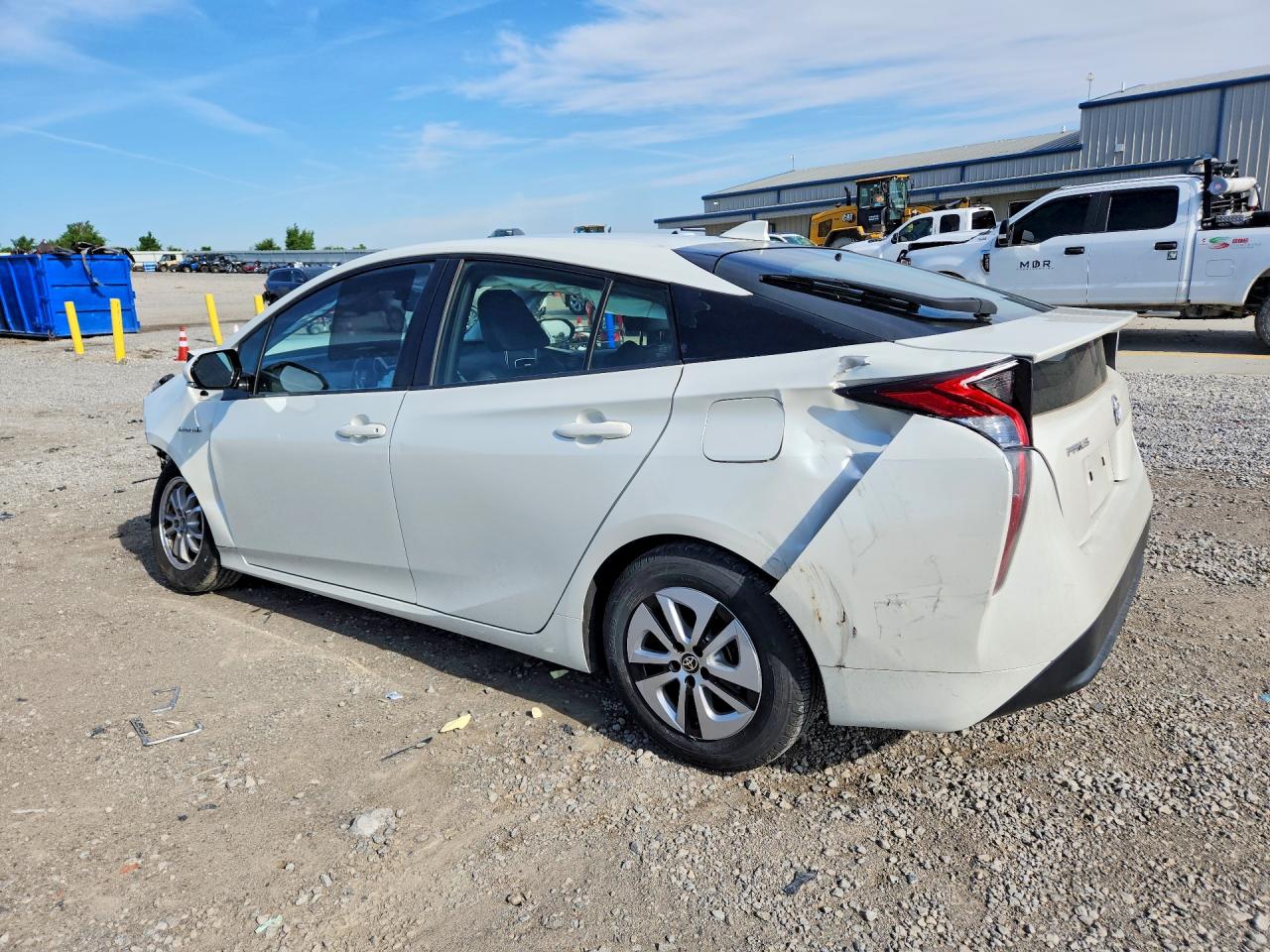 2016 TOYOTA PRIUS