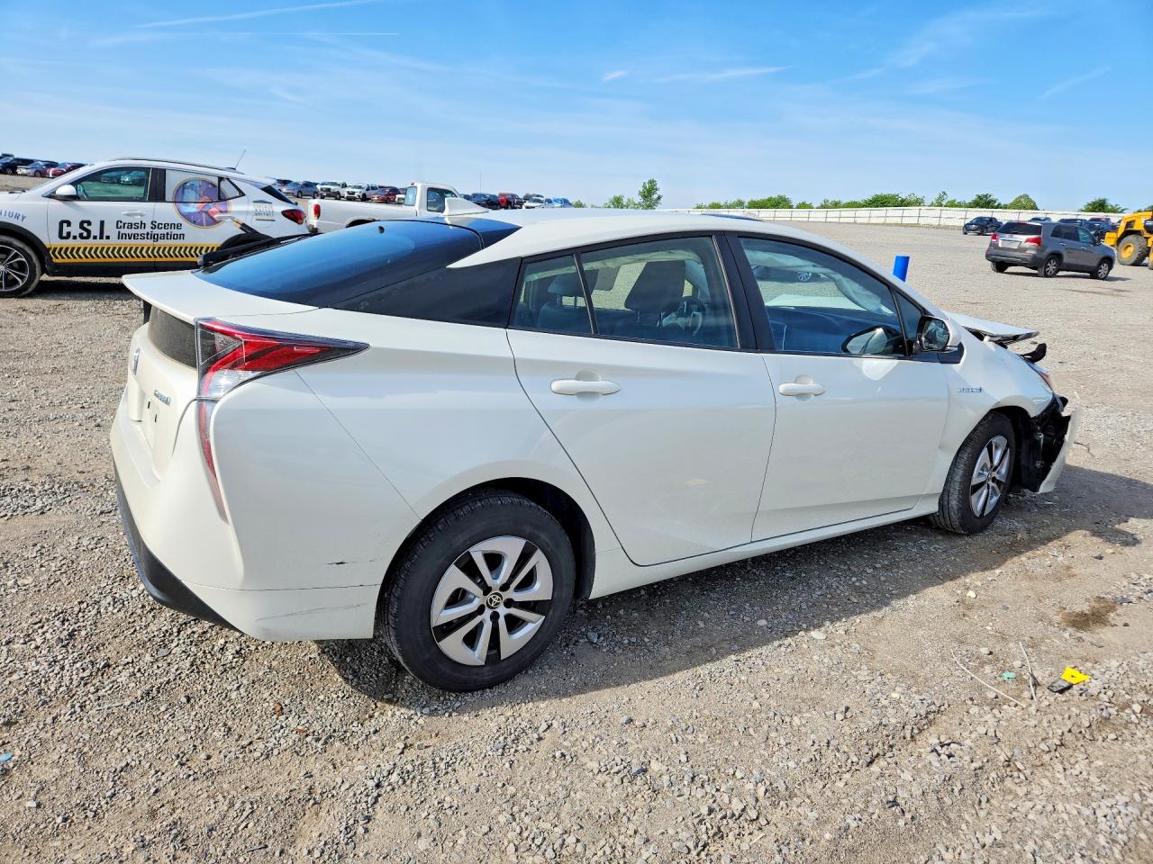 2016 TOYOTA PRIUS