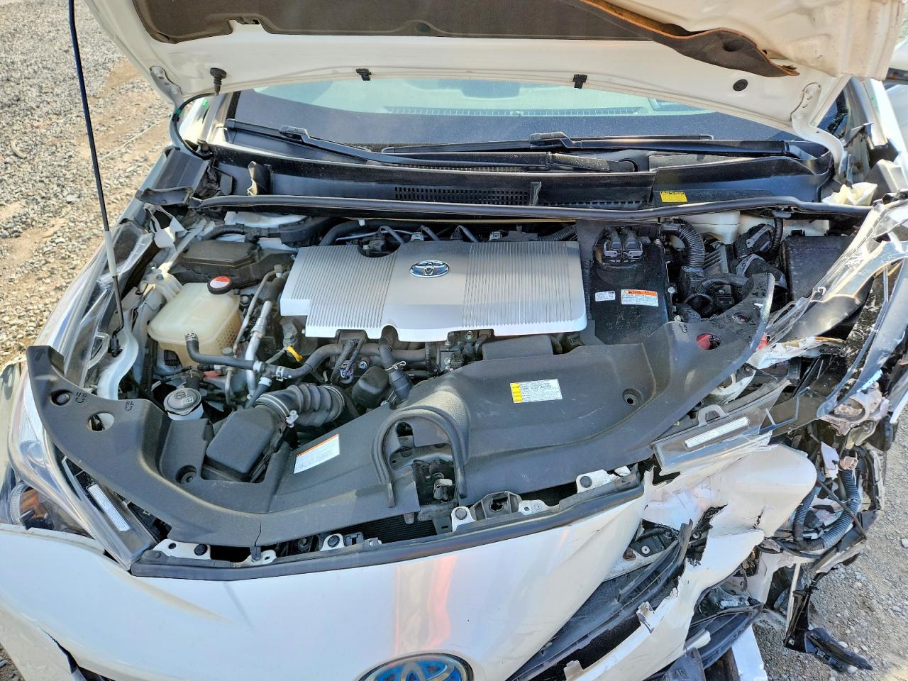 2016 TOYOTA PRIUS