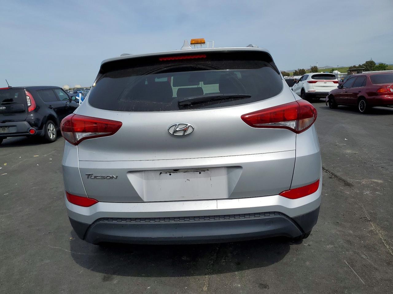 2018 HYUNDAI TUCSON
