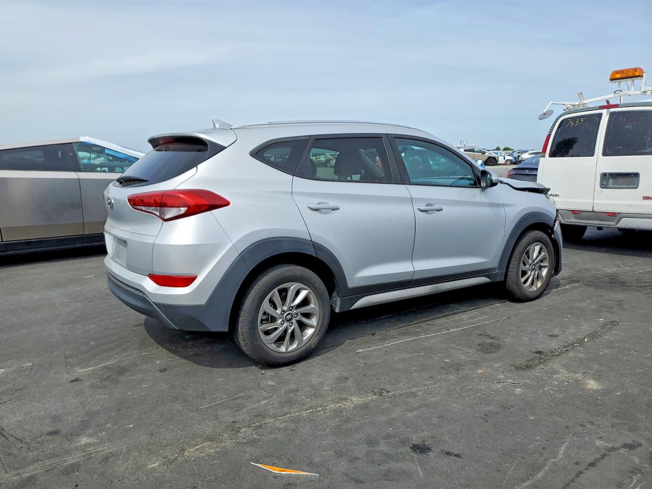 2018 HYUNDAI TUCSON