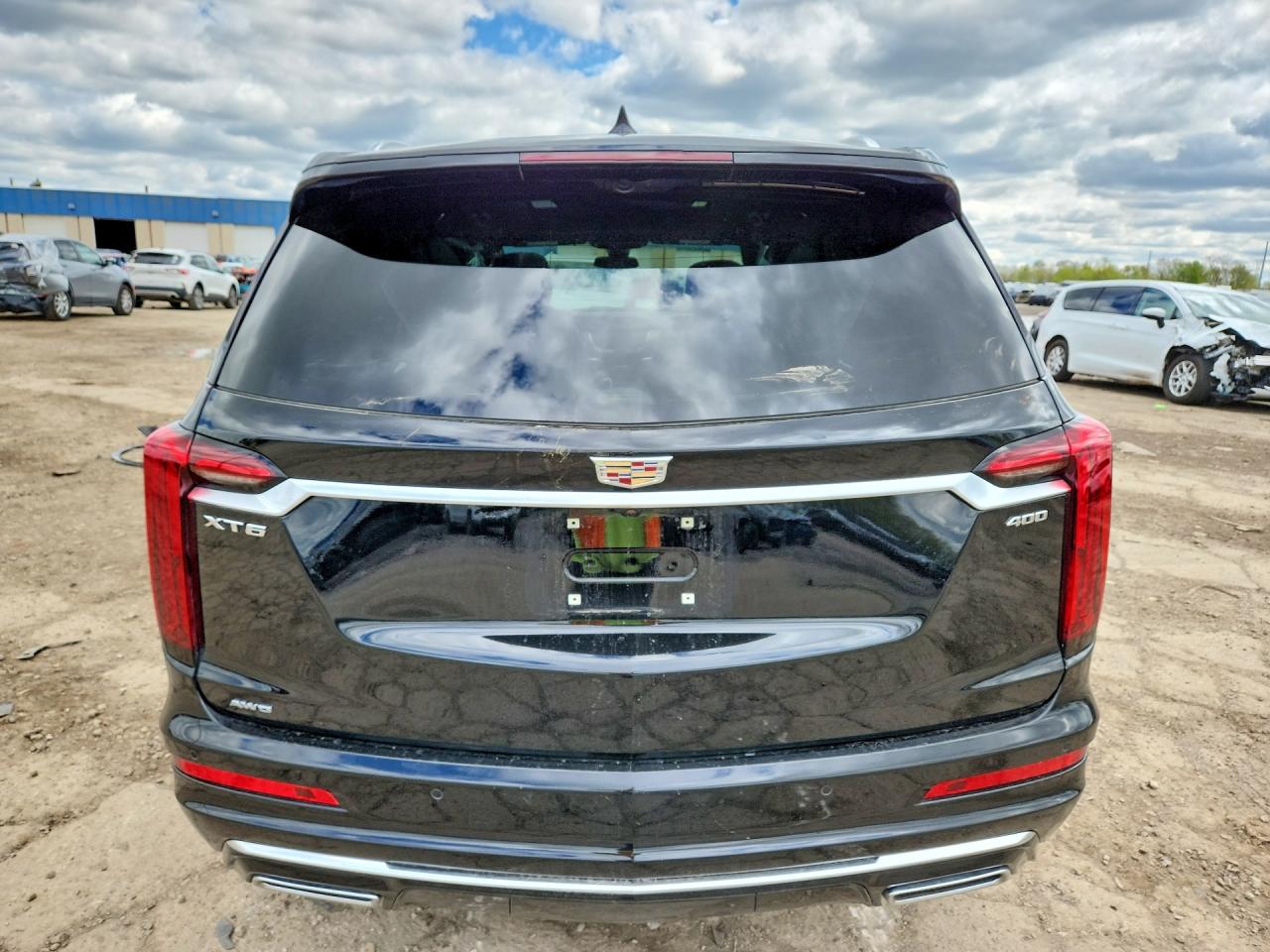 2025 CADILLAC XT6