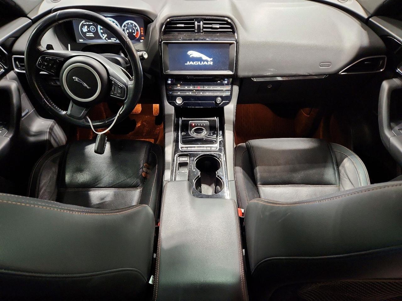 2017 JAGUAR F-PACE